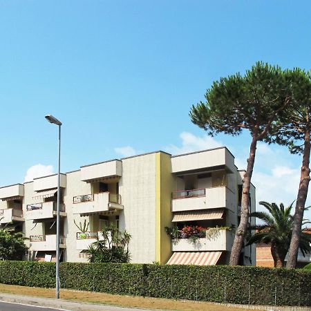 Apartment Sea House By Interhome Lido di Camaiore Luaran gambar