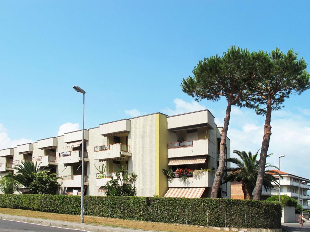 Apartment Sea House By Interhome Lido di Camaiore Luaran gambar